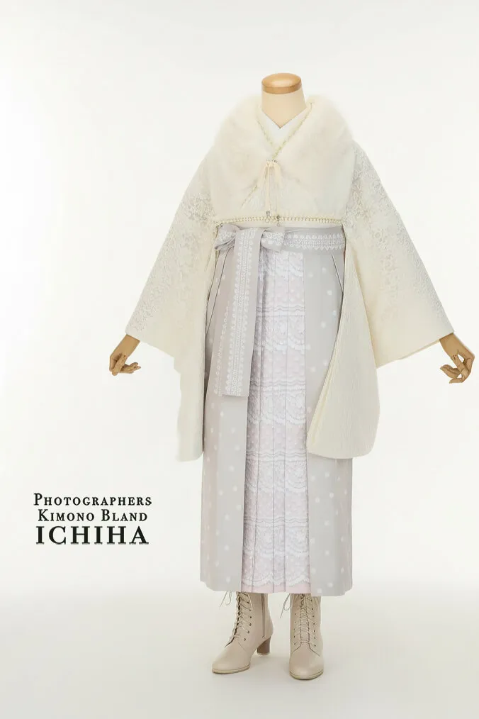 白レースと水玉絵柄