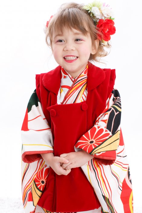 3歳　七五三レンタル　アンティーク着物復刻シリーズ　いろは