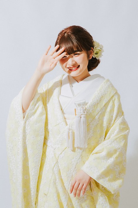 【レース色打掛】和洋折衷花嫁衣裳　エンブロイダイリー刺繍レース打掛　シノワズリー婚礼衣装　＜白×黄スパンコール地＞　フルセットレンタル