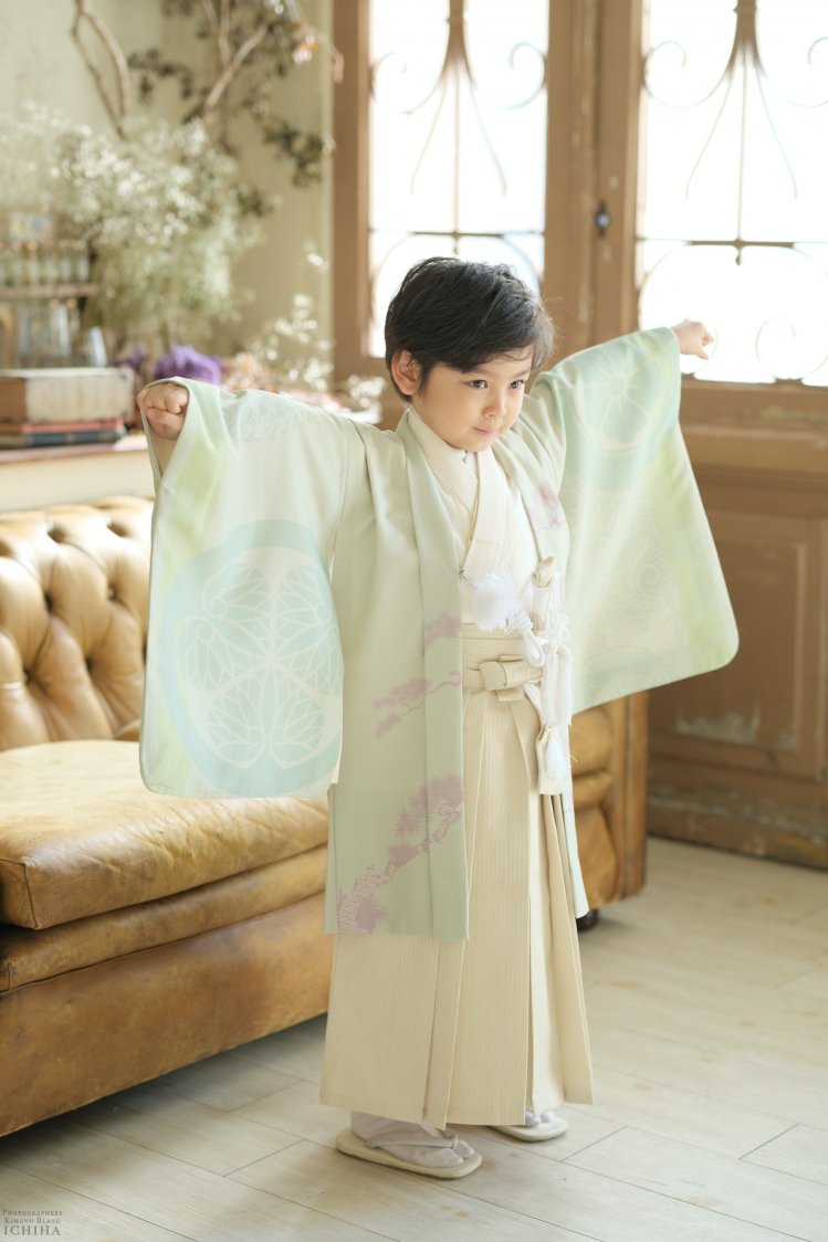 羽織袴セット ペールグリーン（家紋龍）